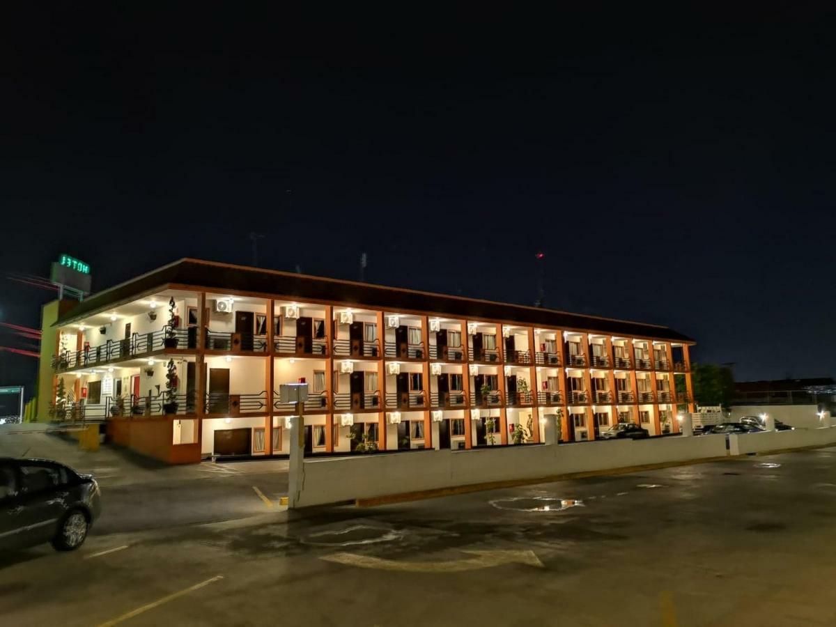 Hotel Cucapa Matamoros  Dış mekan fotoğraf